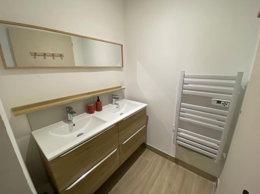 סן-פלורנטין Appartement Familial, 2 Chambres, En Rdc Sur Cour מראה חיצוני תמונה